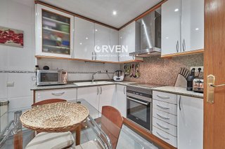 Piso en venta en Sant Josep en Hospitalet de Llobregat, L´