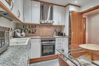 Piso en venta en Sant Josep en Hospitalet de Llobregat, L´