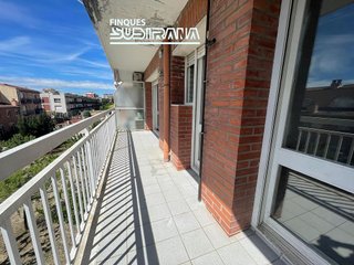 Piso en venta en Llevant en Igualada