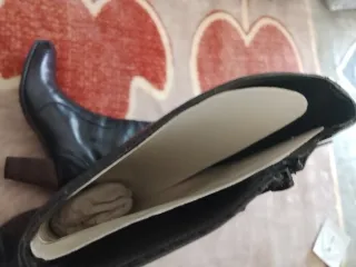 Botas altas de mujer negras