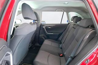 Toyota Rav4 2.5l 220H Advance