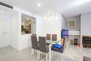 Piso en venta en Elviria en Marbella