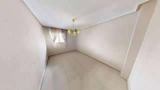 Piso en venta en Altozano - Conde Lumiares en Alicante
