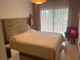 Piso en venta en Los Naranjos - Las Brisas en Marbella