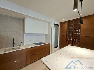 Piso en venta en Centro - Ayuntamiento en Santander