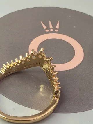 Anillo Pandora Tiara Real Dorado