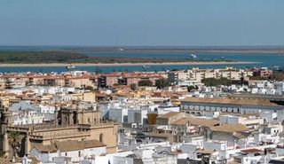 Piso en venta en Ayuntamiento-Barrio Alto en Sanlúcar de Barrameda