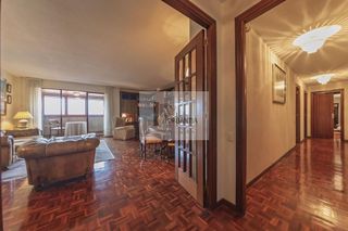 Piso en venta en Ermitagaña - Mendebaldea en Pamplona