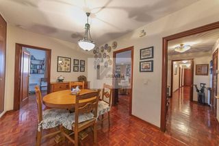 Piso en venta en Ermitagaña - Mendebaldea en Pamplona