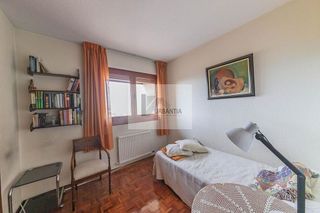 Piso en venta en Ermitagaña - Mendebaldea en Pamplona