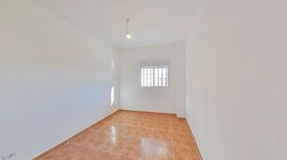 Piso en venta en Los Rosales en Madrid