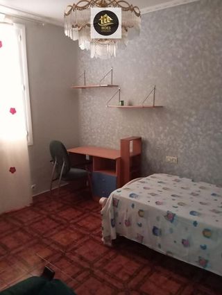 Piso en venta en Linares
