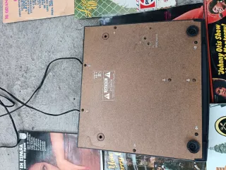 Giradischi vintage Sony con 9 vinili