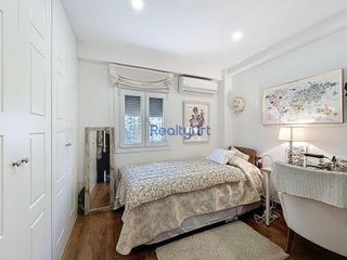 Piso en venta en Los Remedios en Sevilla