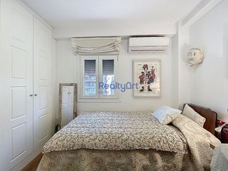 Piso en venta en Los Remedios en Sevilla