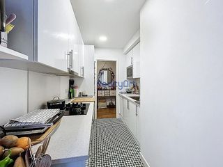 Piso en venta en Los Remedios en Sevilla