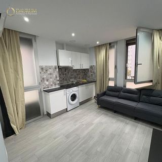 Piso en venta en El Barral Ferial en Coslada