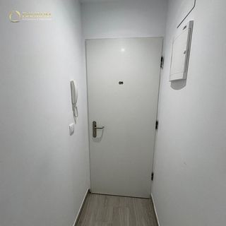 Piso en venta en El Barral Ferial en Coslada