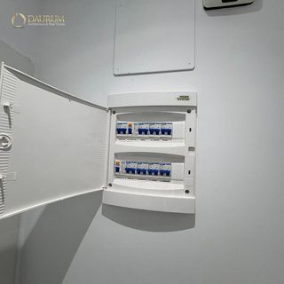 Piso en venta en El Barral Ferial en Coslada