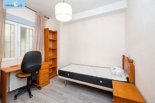 Piso en venta en Camino de Ronda - Rosaleda en Granada