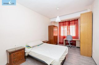 Piso en venta en Camino de Ronda - Rosaleda en Granada