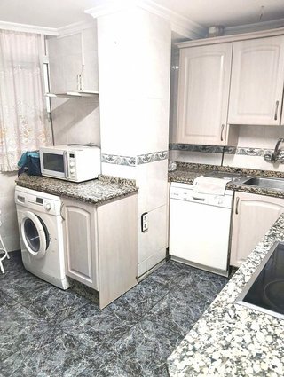Piso en venta en Parque Mediterráneo - Santa Paula en Málaga