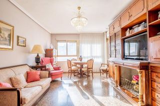 Piso en venta en La Bozada – Parque Delicias en Zaragoza