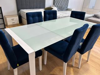 LIQUIDACIÓN! Mesa extensible + 6 sillas