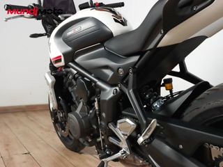 TRIUMPH TRIDENT 660