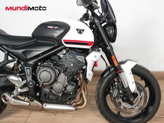 TRIUMPH TRIDENT 660