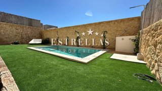 Chalet en venta en Cala de Finestrat en Finestrat
