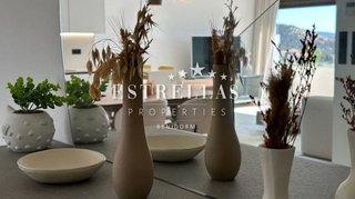 Chalet en venta en Cala de Finestrat en Finestrat