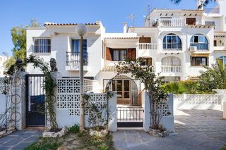 Casa pareada en venta en Nueva Torrevieja - Aguas Nuevas en Torrevieja