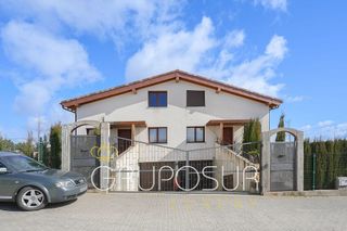 Casa pareada en venta en La Victoria - El Cabildo en Valladolid