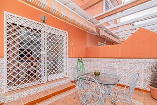 Casa adosada en venta en Bola de Oro - Serrallo en Granada