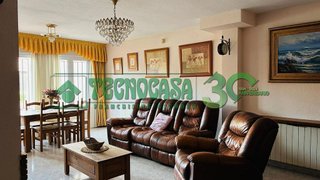 Casa adosada en venta en Olías del Rey