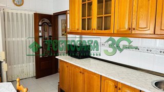Casa adosada en venta en Olías del Rey