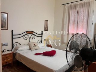 Chalet en venta en Burguillos