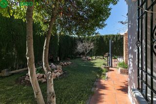 Chalet en venta en Otura