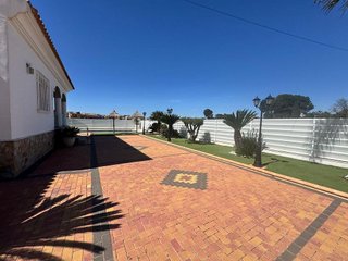 Chalet en venta en Alcantarilla