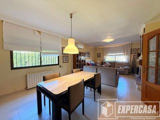 Chalet en venta en Riba-roja de Túria