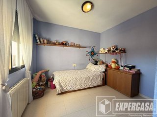 Chalet en venta en Riba-roja de Túria