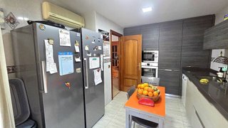 Casa adosada en venta en Laguna Park en Parla