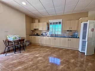 Chalet en venta en Totana