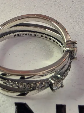 Anillo Pandora Plata Pave Cruzado