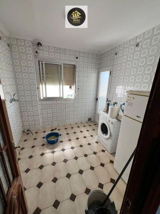 Piso en venta en Linares