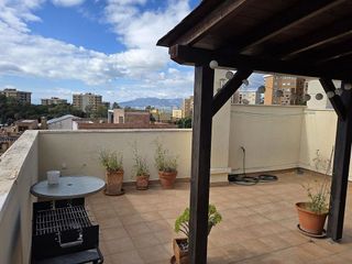 Piso en venta en El Candado - El Palo en Málaga