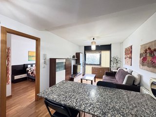 Piso en venta en Ares