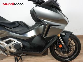 HONDA FORZA 750 A2