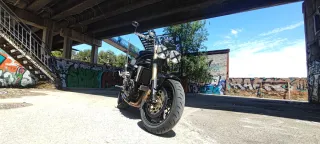 Triumph Speed Triple 1050 Negra